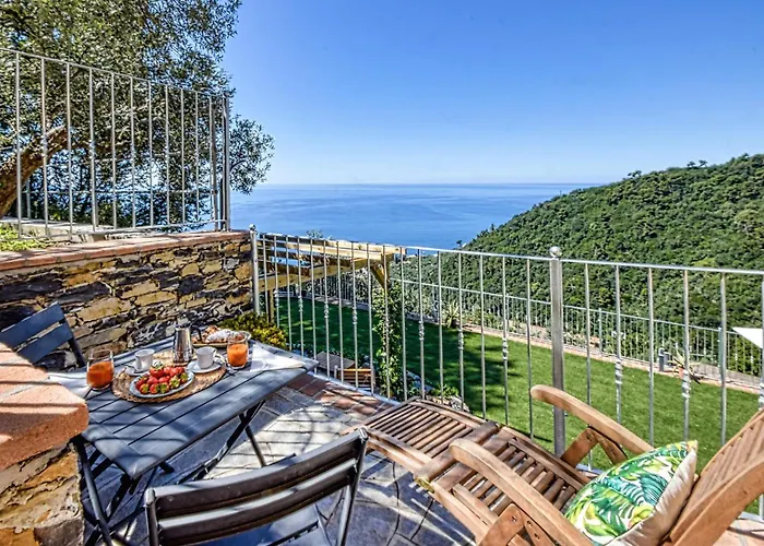 In With House Sea View Semesterbostad Recco