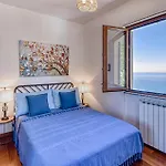 Beautiful Home In Recco Vakantiehuis *