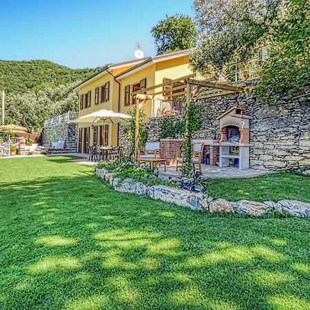 Beautiful Home In Recco