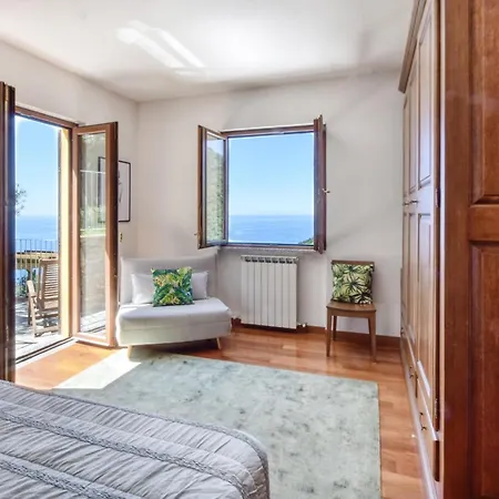 In With House Sea View Tatil Evi Recco
