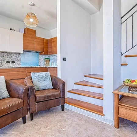 In With House Sea View Recco