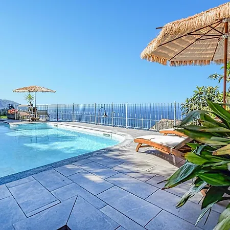 In With House Sea View * Recco